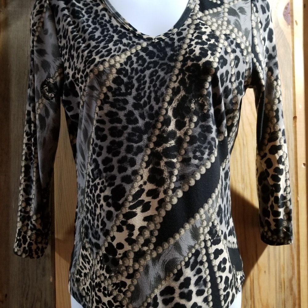 Ladies tops